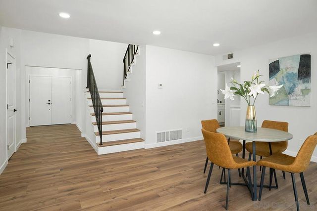 4566 Hancock Cir, Oceanside, CA 92056