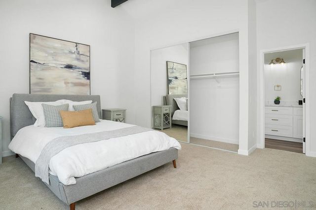 4566 Hancock Cir, Oceanside, CA 92056