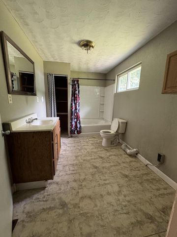 635 Salisbury Branch Road, Dema, KY 41859