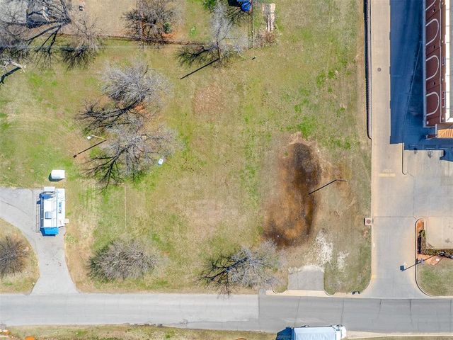 2400 N Harper Street, Choctaw, OK 73020