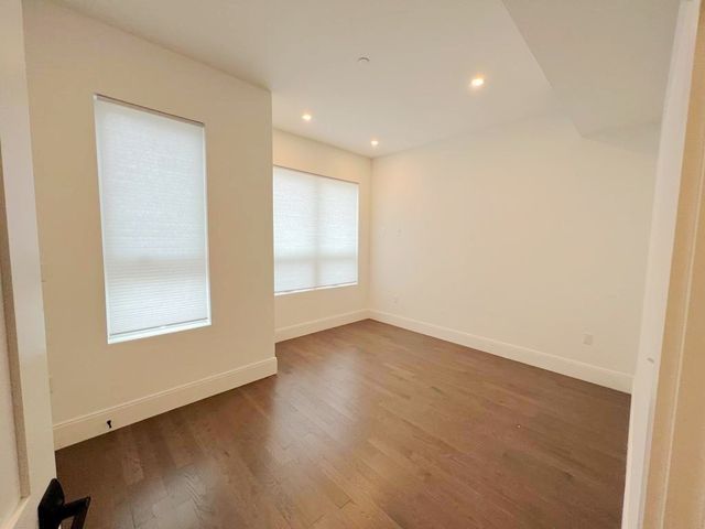 23 Charles Park Rd 23, Boston, MA 02132