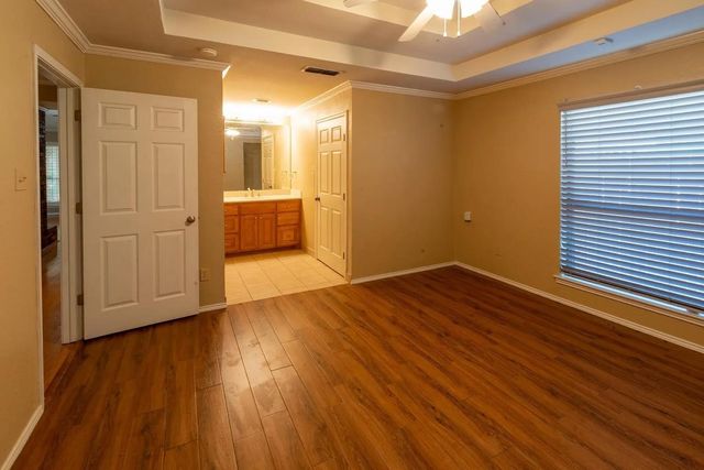 2122 Edwin Street B, Fort Worth, TX 76110