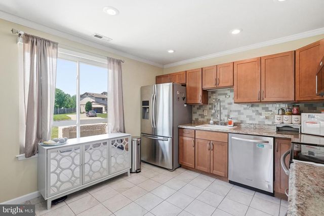 14 COUNTRY WALK, Cherry Hill, NJ 08003