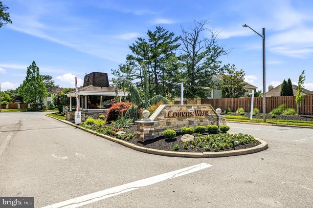 14 COUNTRY WALK, Cherry Hill, NJ 08003