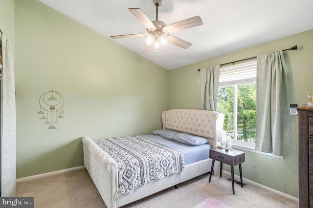 14 COUNTRY WALK, Cherry Hill, NJ 08003