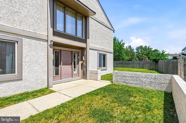 14 COUNTRY WALK, Cherry Hill, NJ 08003