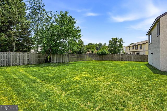 14 COUNTRY WALK, Cherry Hill, NJ 08003