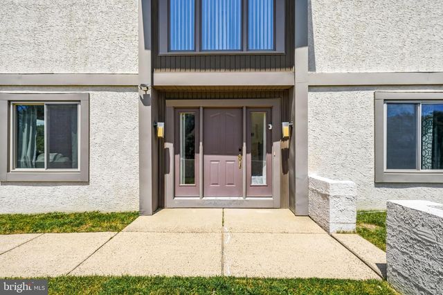 14 COUNTRY WALK, Cherry Hill, NJ 08003