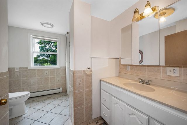50 Wentworth Avenue, Lowell, MA 01852