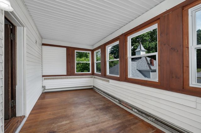 50 Wentworth Avenue, Lowell, MA 01852