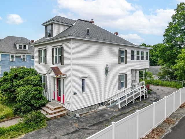 50 Wentworth Avenue, Lowell, MA 01852