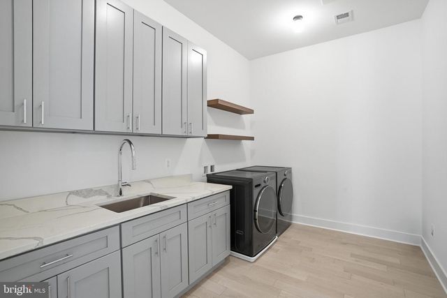 1513 OAKVIEW DR, Mclean, VA 22101