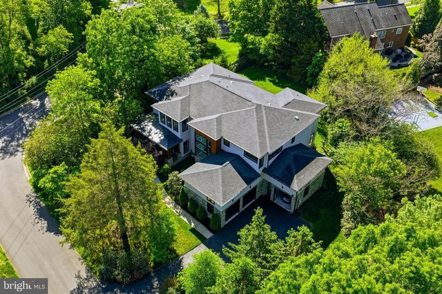 1513 OAKVIEW DR, Mclean, VA 22101