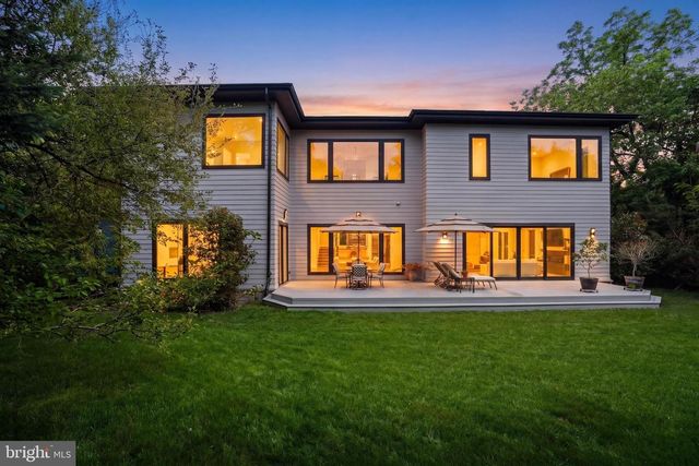 1513 OAKVIEW DR, Mclean, VA 22101