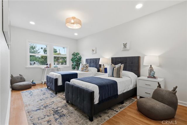 349 N Glendora Avenue, Glendora, CA 91741