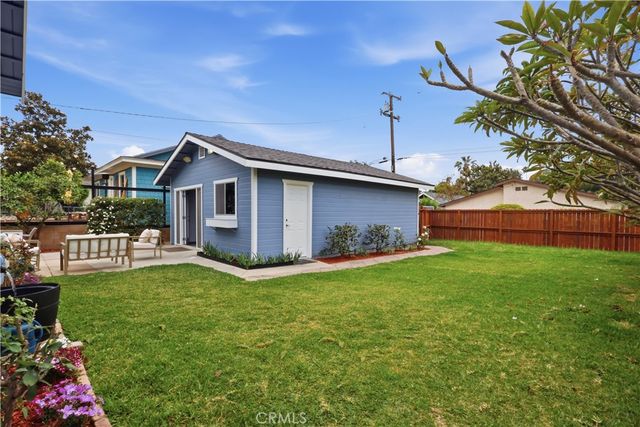 349 N Glendora Avenue, Glendora, CA 91741