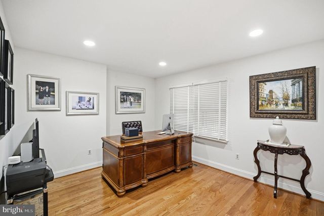 11728 STUART MILL RD, Oakton, VA 22124