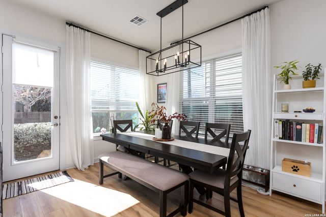 5843 Whitby Unit 3, San Antonio, TX 78240