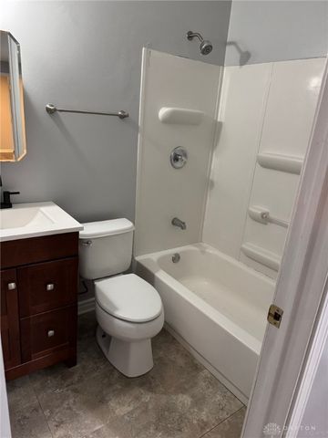 80 Gregg Court, Springboro, OH 45066