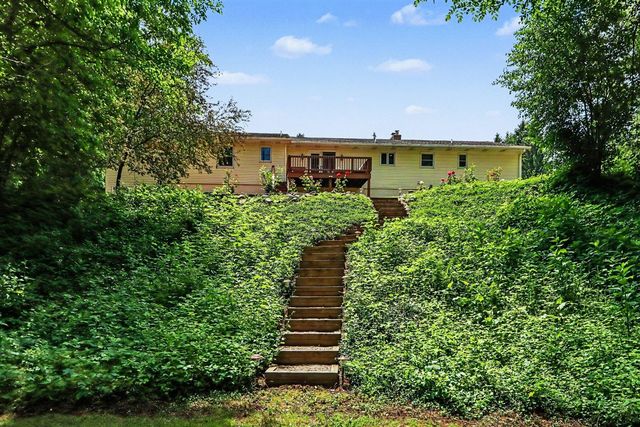 2828 W F Avenue, Kalamazoo, MI 49009