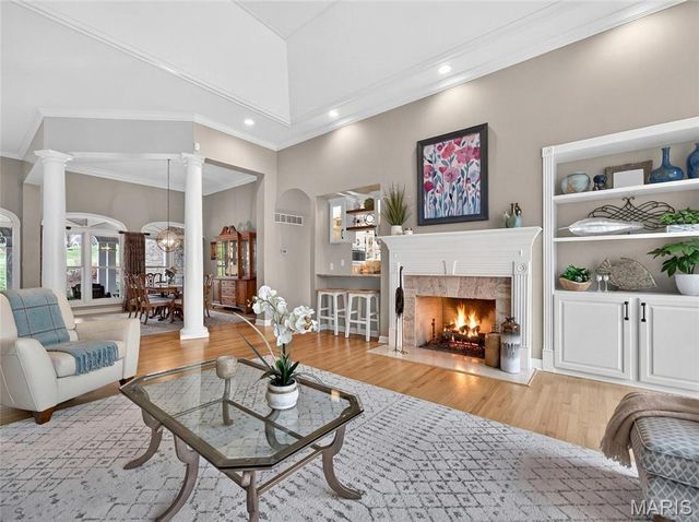 410 Charlemagne Drive, Lake St Louis, MO 63367