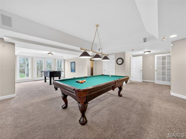 410 Charlemagne Drive, Lake St Louis, MO 63367