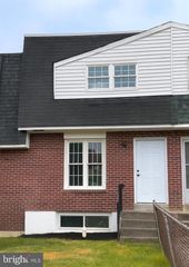 1504 BONWOOD RD, Wilmington, DE 19805