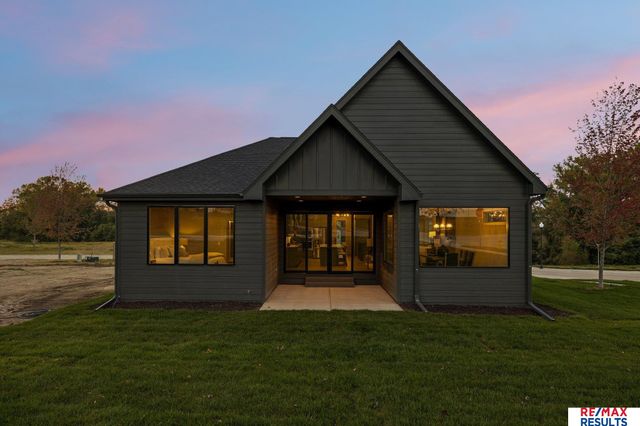 20101 W Street, Omaha, NE 68135