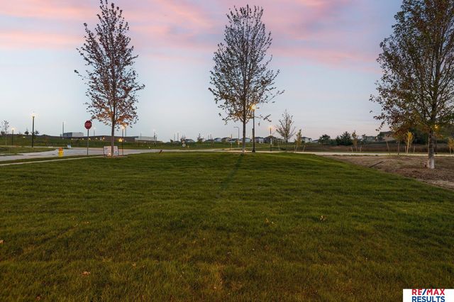 20101 W Street, Omaha, NE 68135