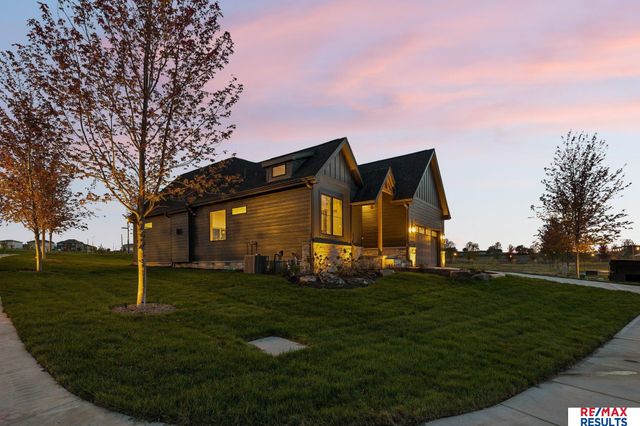 20101 W Street, Omaha, NE 68135