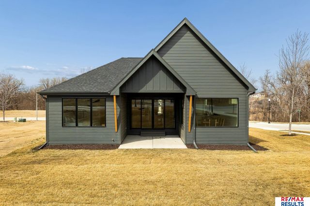 20101 W Street, Omaha, NE 68135