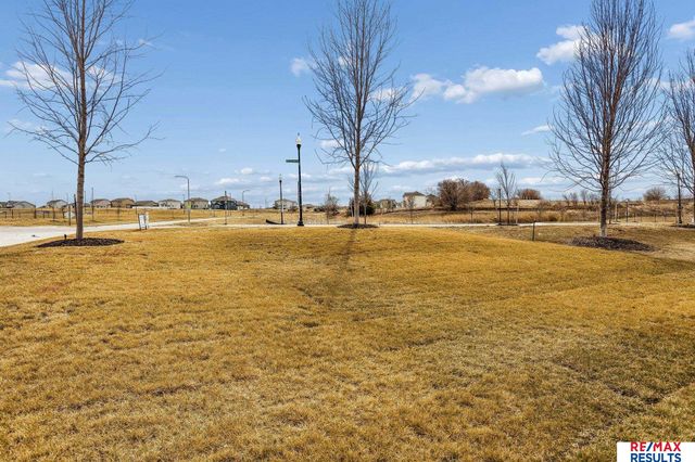 20101 W Street, Omaha, NE 68135