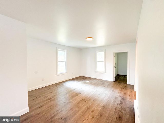 32 S MANN AVE, Yeagertown, PA 17099