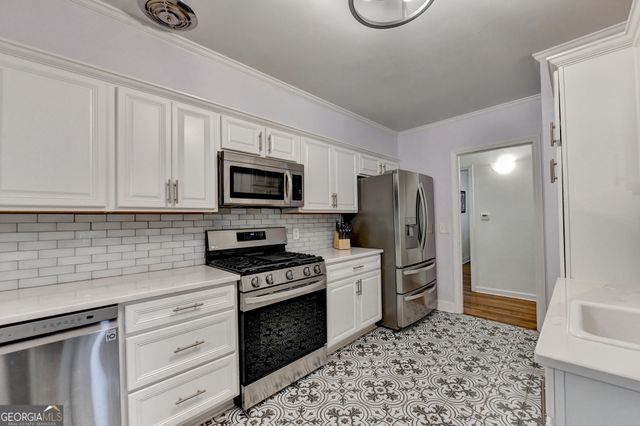 307 Pine Circle, Monroe, GA 30655