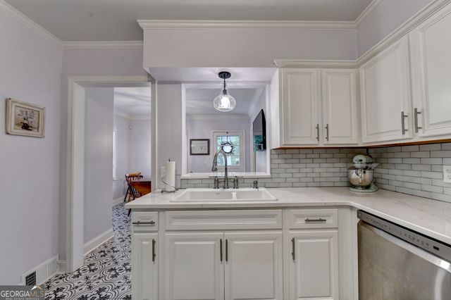 307 Pine Circle, Monroe, GA 30655