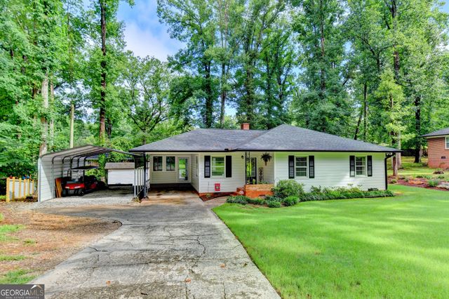 307 Pine Circle, Monroe, GA 30655