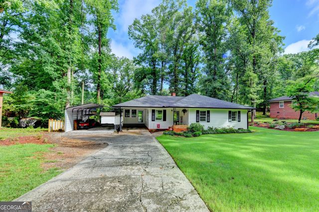 307 Pine Circle, Monroe, GA 30655