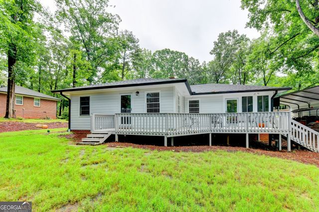 307 Pine Circle, Monroe, GA 30655