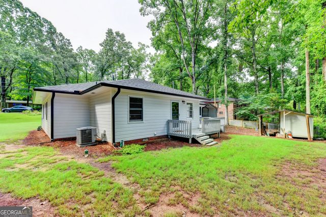 307 Pine Circle, Monroe, GA 30655