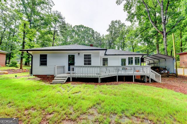 307 Pine Circle, Monroe, GA 30655