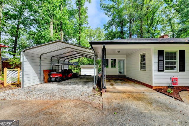 307 Pine Circle, Monroe, GA 30655