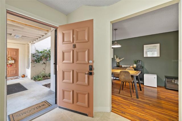 504 ORANGE DRIVE 11, Altamonte Springs, FL 32701