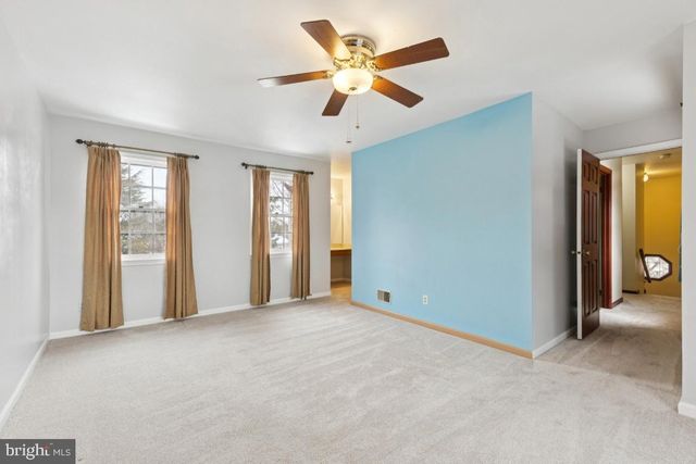 14422 COACHWAY DR, Centreville, VA 20120