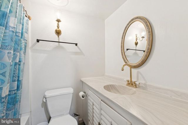 14422 COACHWAY DR, Centreville, VA 20120