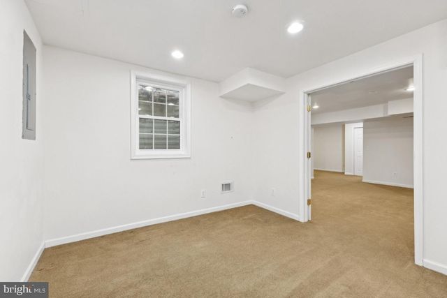 14422 COACHWAY DR, Centreville, VA 20120