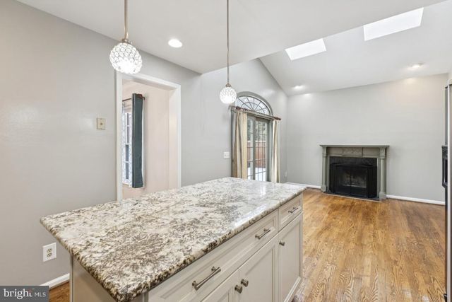 14422 COACHWAY DR, Centreville, VA 20120