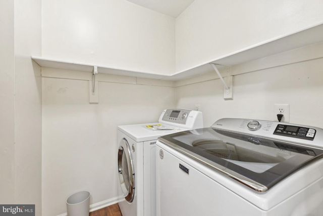 14422 COACHWAY DR, Centreville, VA 20120