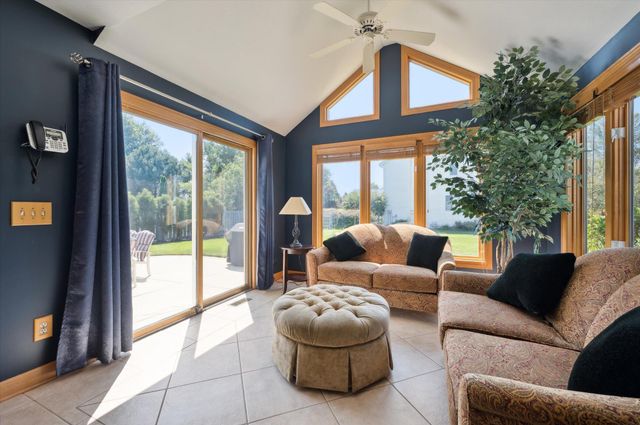 8753 N Stone Mill Road, Sylvania, OH 43560