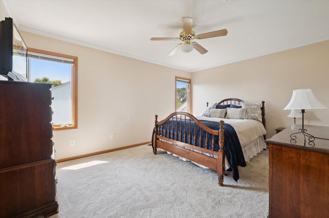 8753 N Stone Mill Road, Sylvania, OH 43560