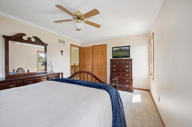 8753 N Stone Mill Road, Sylvania, OH 43560